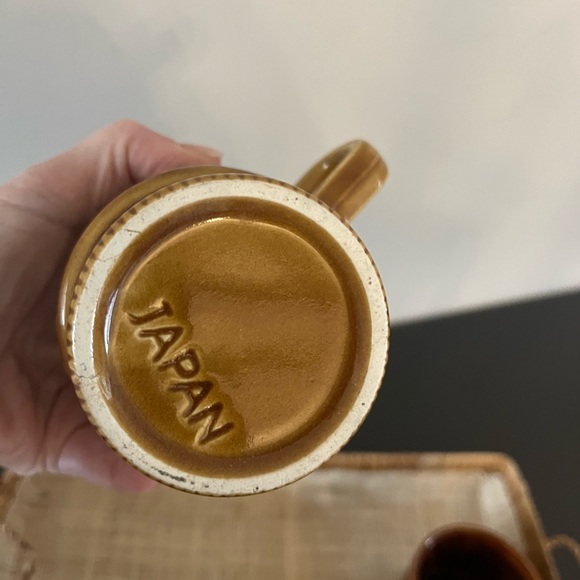 SOLD-MCM stacking mugs - Picture 8 of 9